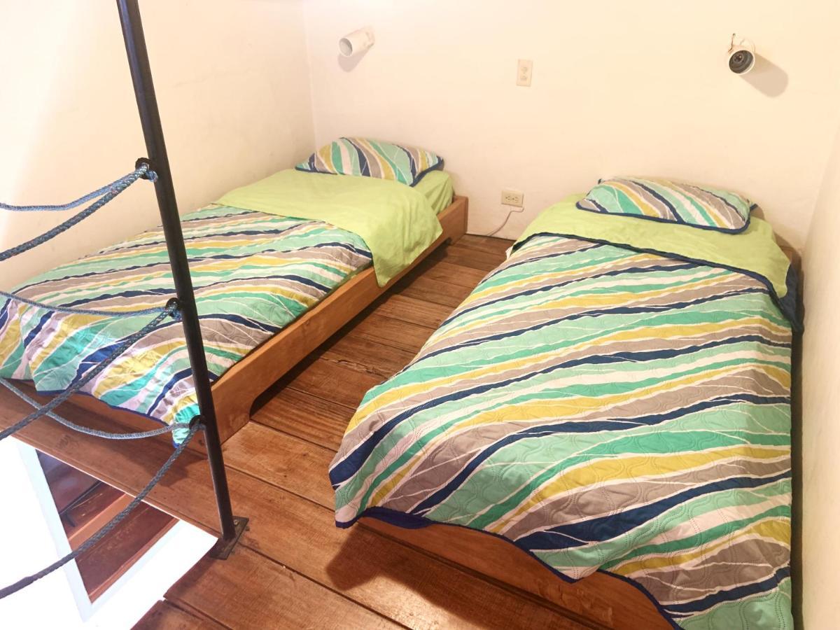 Hostal Jardin Escondido 빌카밤바 외부 사진